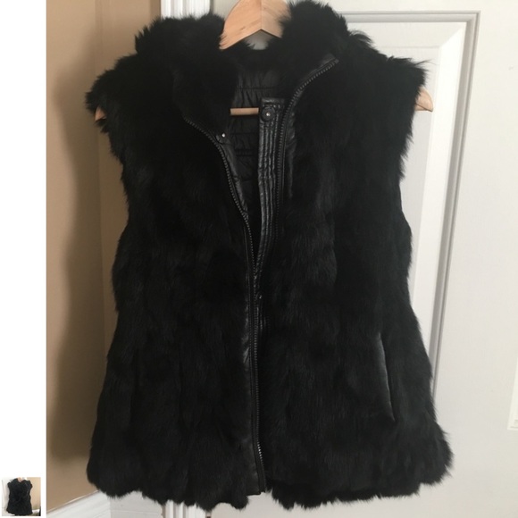 Reversible Fur Hooded Vest - Picture 4 of 9